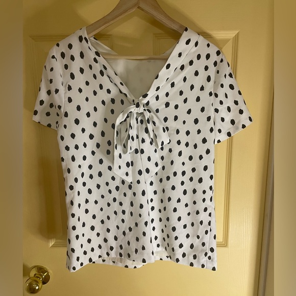 Polka Dot blouse with bow - Picture 3 of 5
